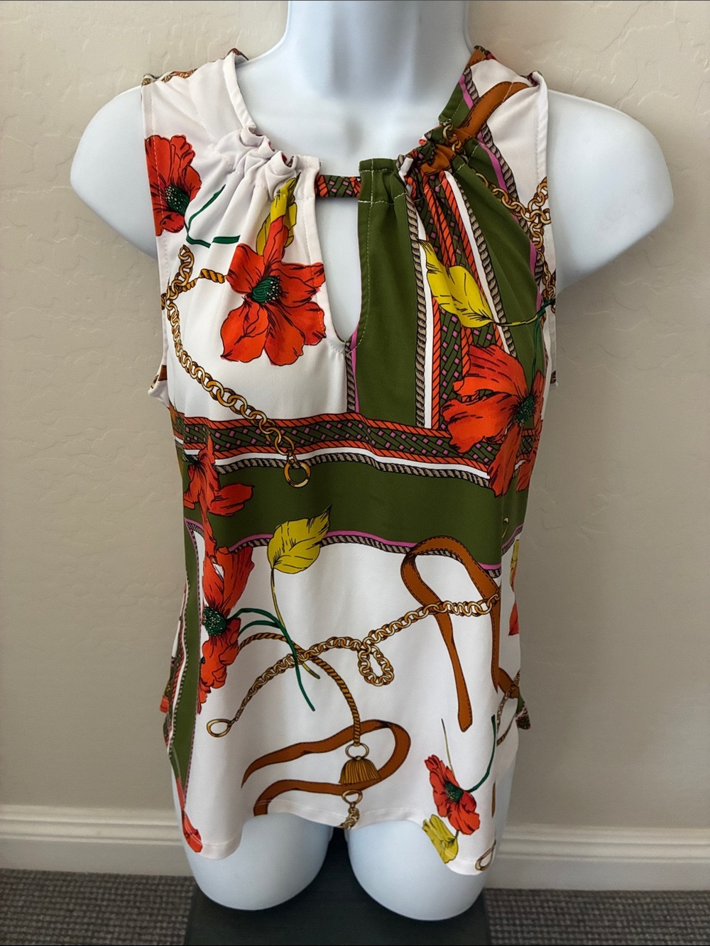 7TH Avenue Design Studio Women’s V-Neck Floral Sleeveless Top Size XS